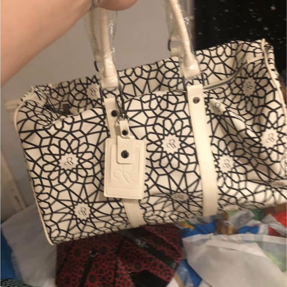 Elegant Black and White Geometric Women's Travel Bag Rick Nyle